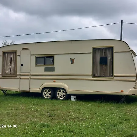 Pirttiniemen Lomakylae