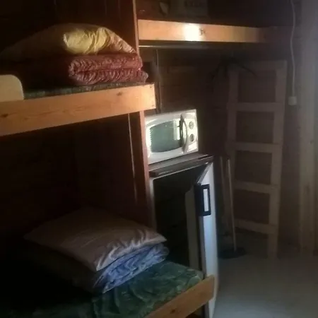 Pirttiniemen Lomakylae Kemping *