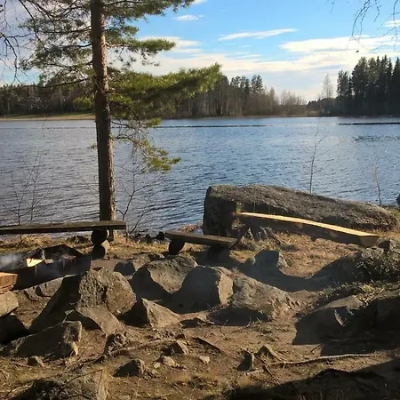 Pirttiniemen Lomakylae مكان تخييم