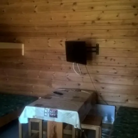 Pirttiniemen Lomakylae *