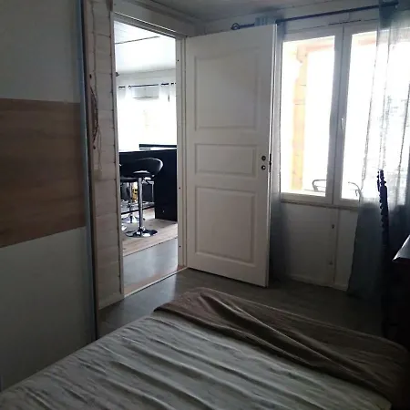 Pirttiniemen Lomakylae Kemping *