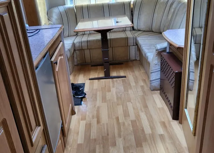 Pirttiniemen Lomakylae *