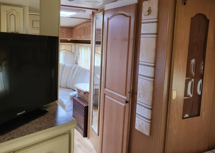 Pirttiniemen Lomakylae * Muurasjärvi